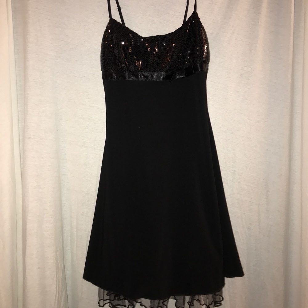 🖤BLACK COCKTAIL DRESS✨